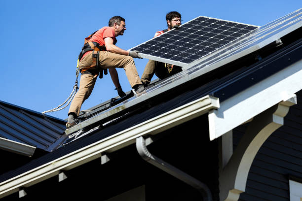 Best Emergency Roof Repair Services  in Lakewood Clu, MI